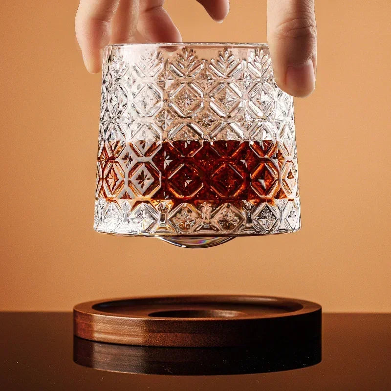 Gentleman's Spinning Crystal Whiskey Glass